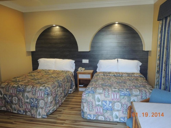 Reedley Inn image 18