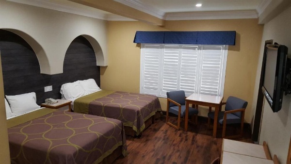 Reedley Inn image 27